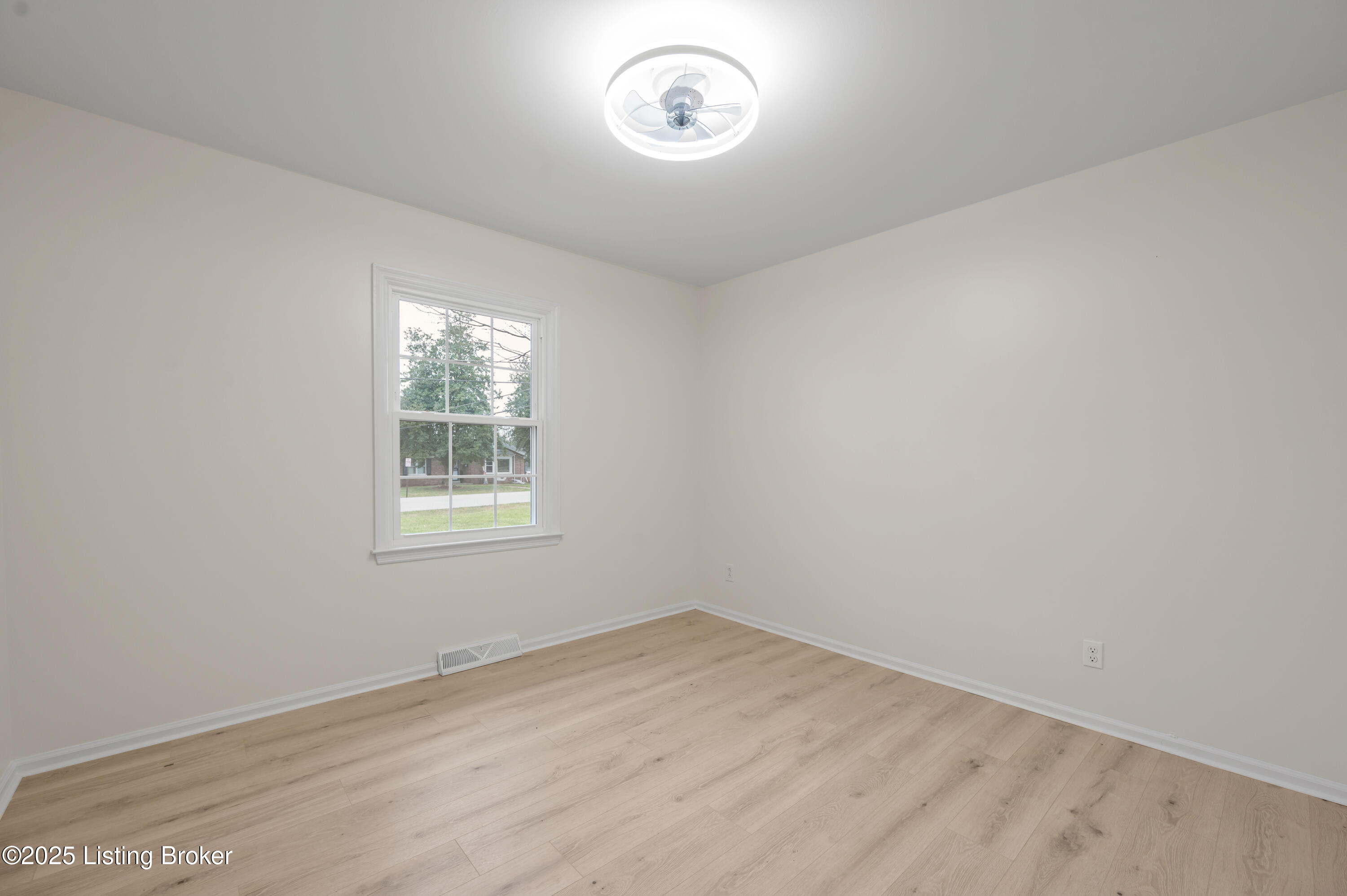 1303 Chinook Trail