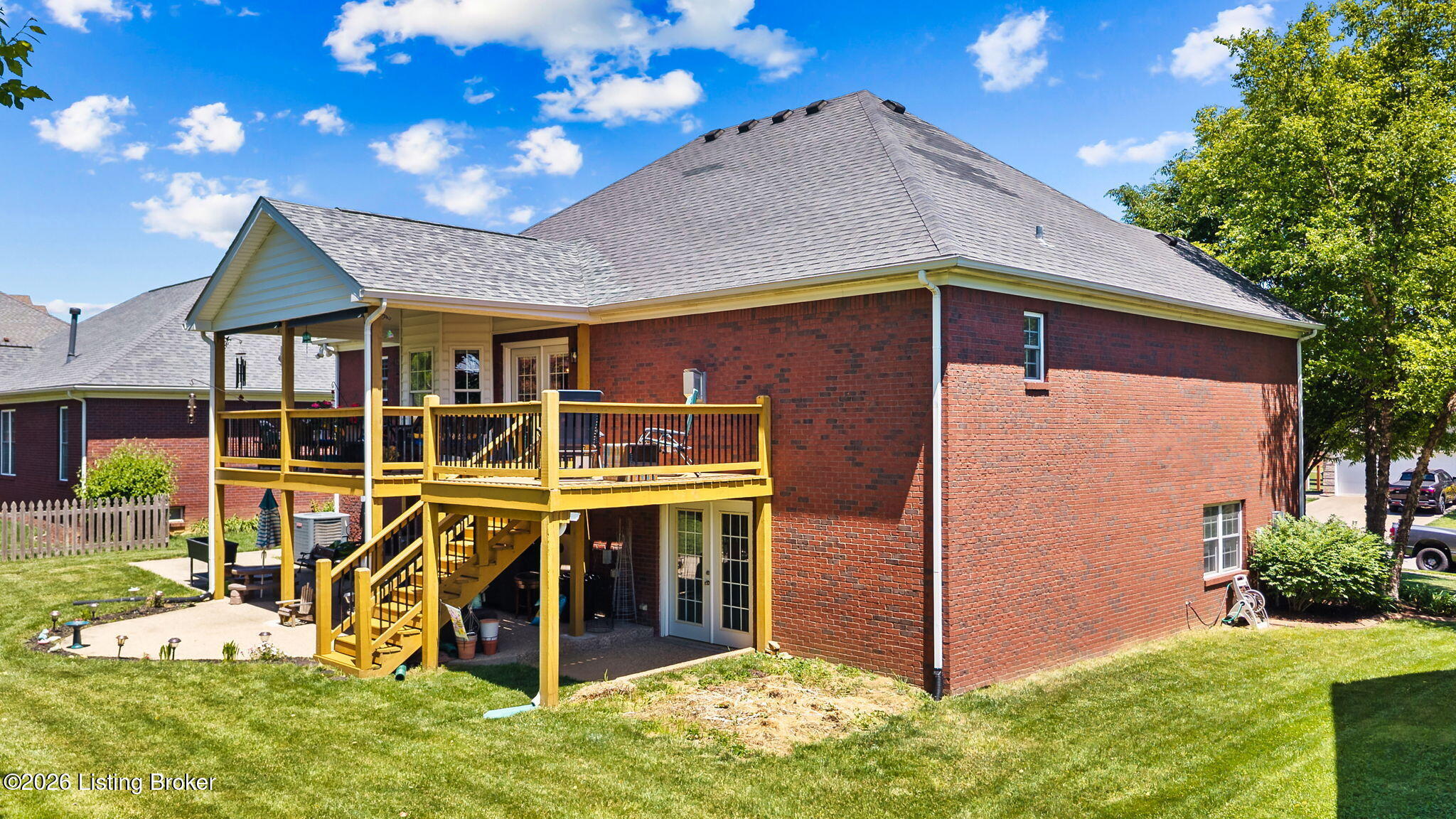 7928 Windgate Dr