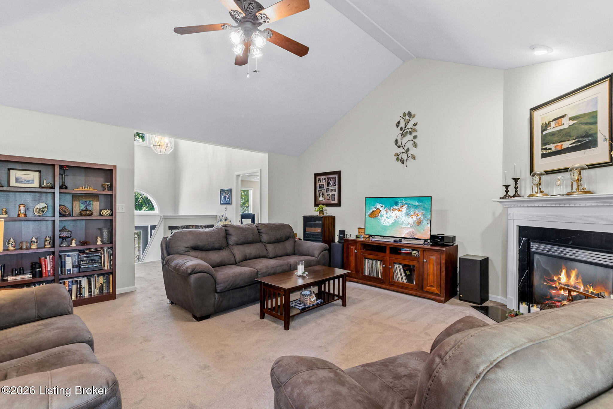 7928 Windgate Dr