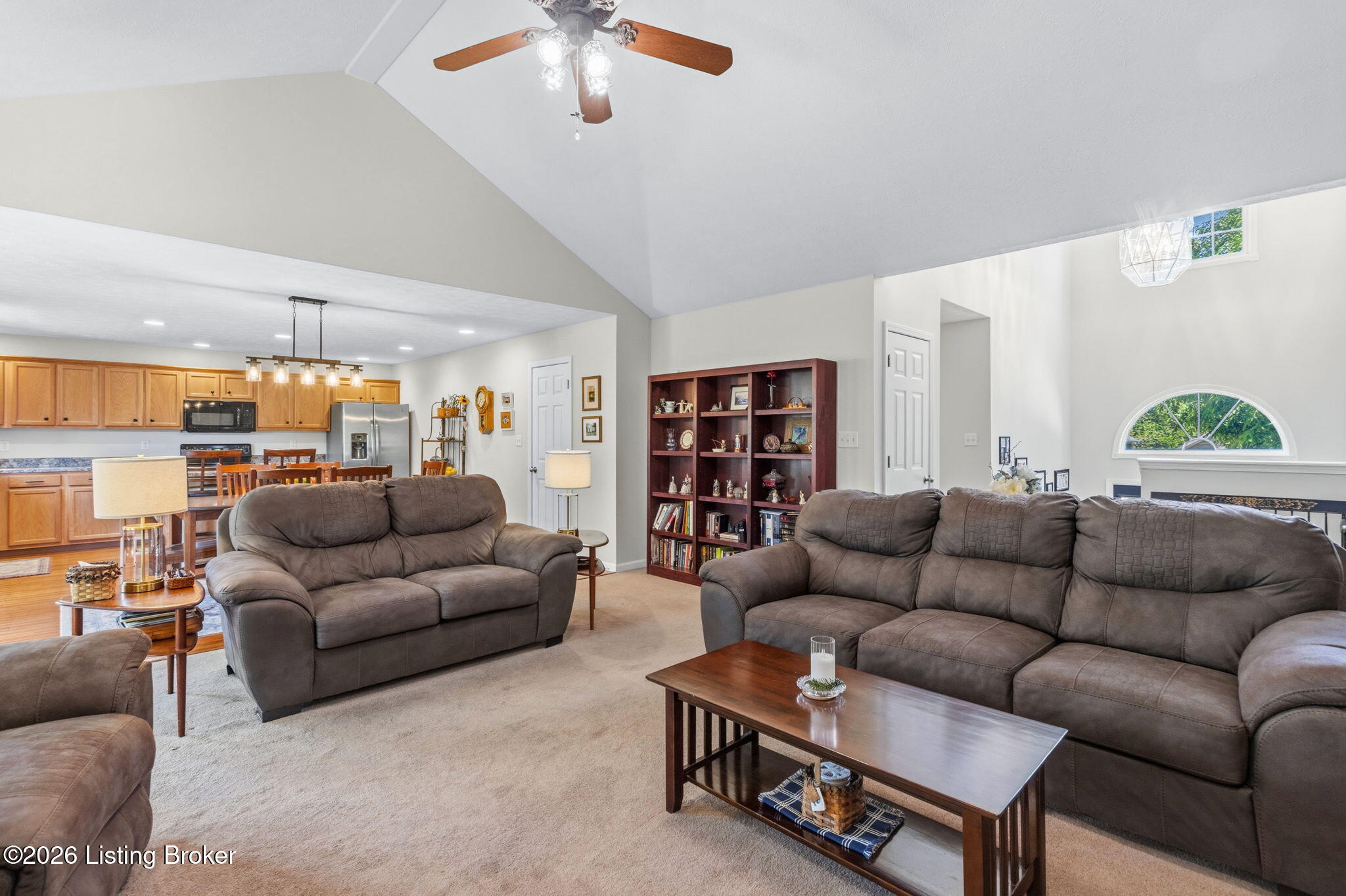 7928 Windgate Dr