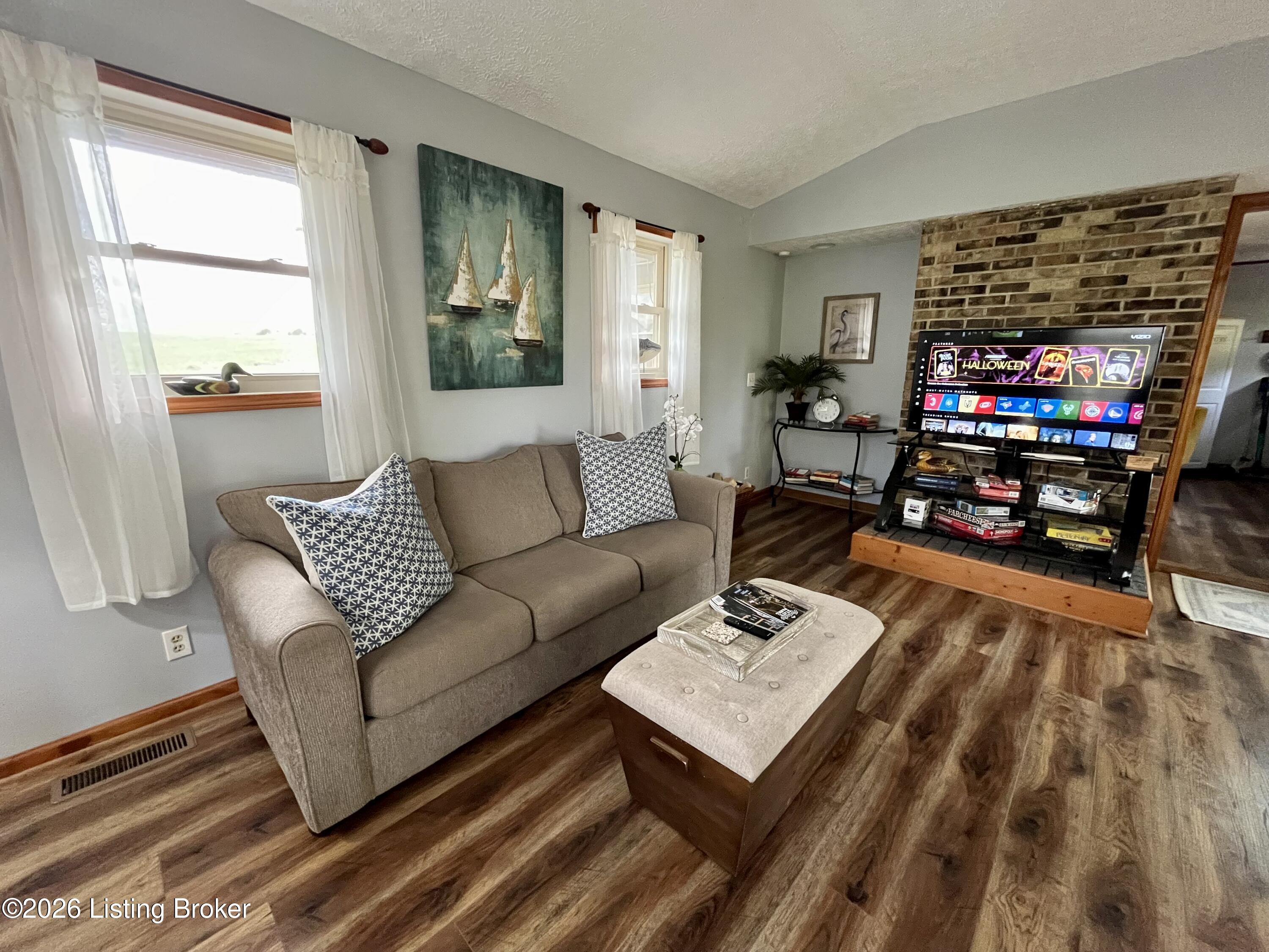 149 Hatcher Rd