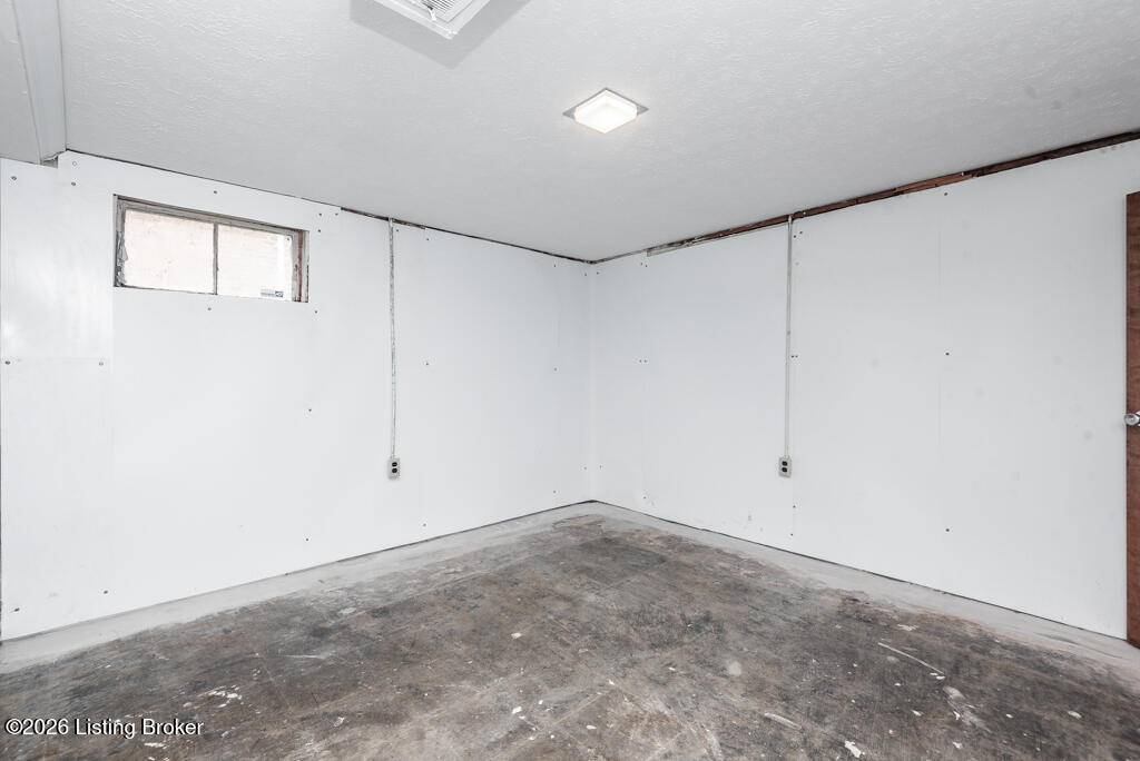 2311 Pikes Peak Blvd
