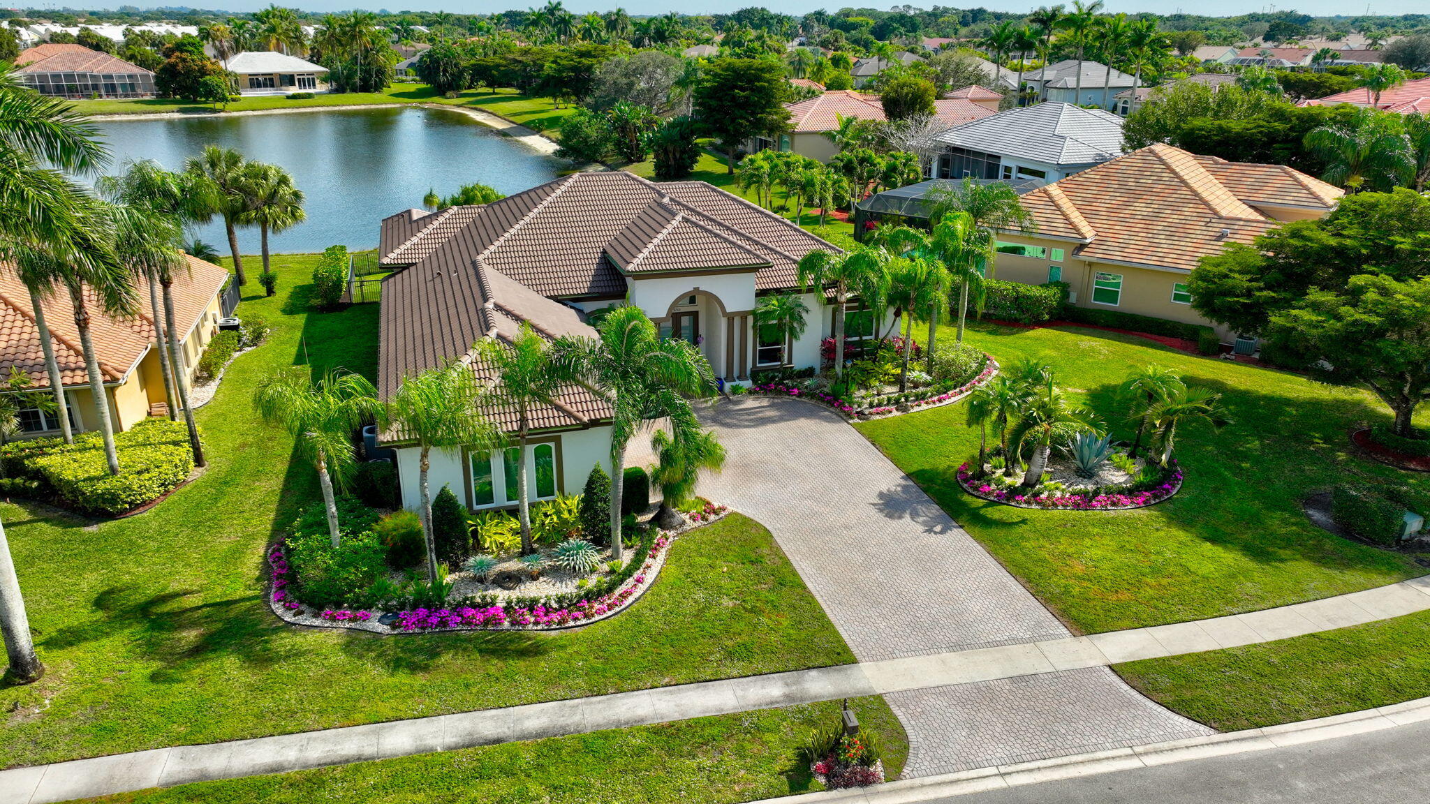 8200 Muirhead Circle