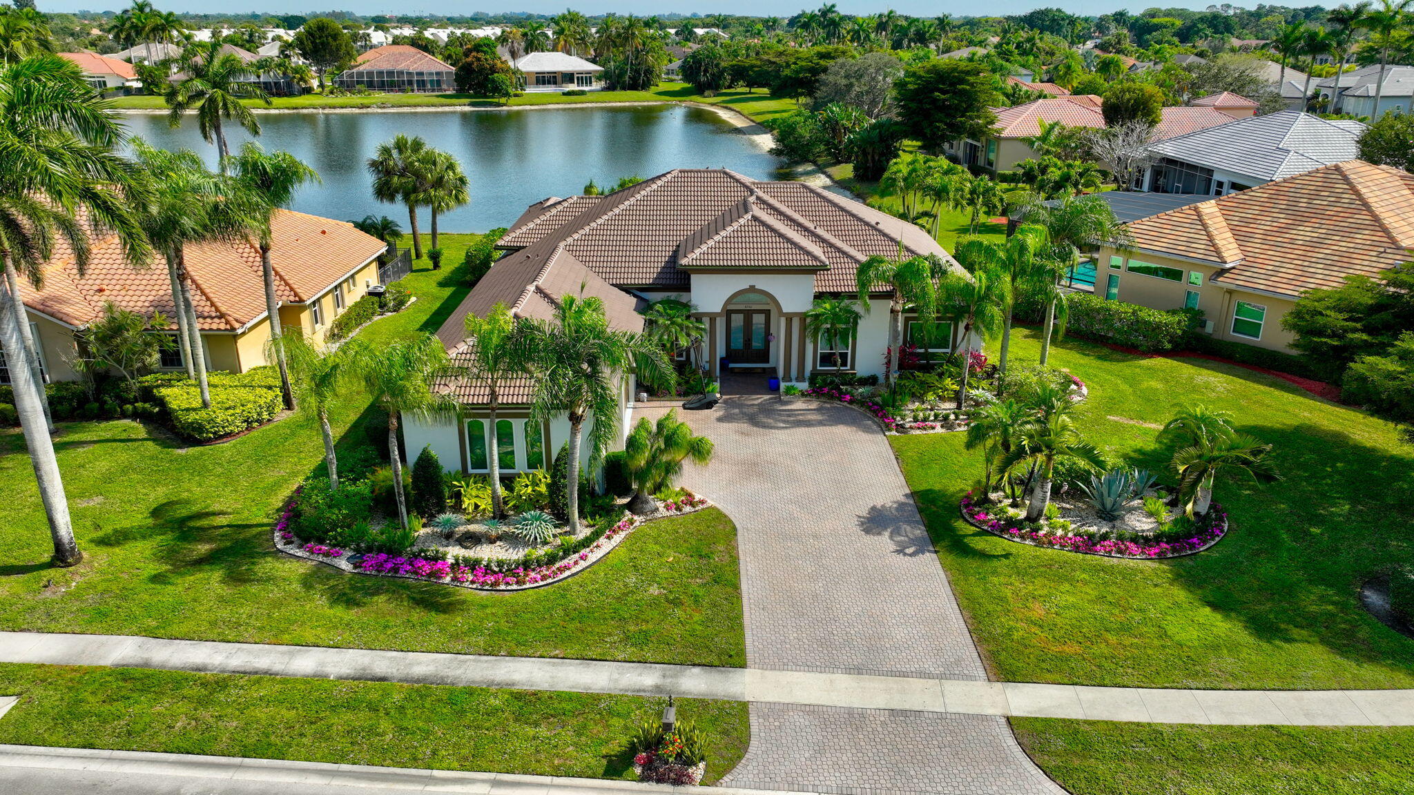 8200 Muirhead Circle