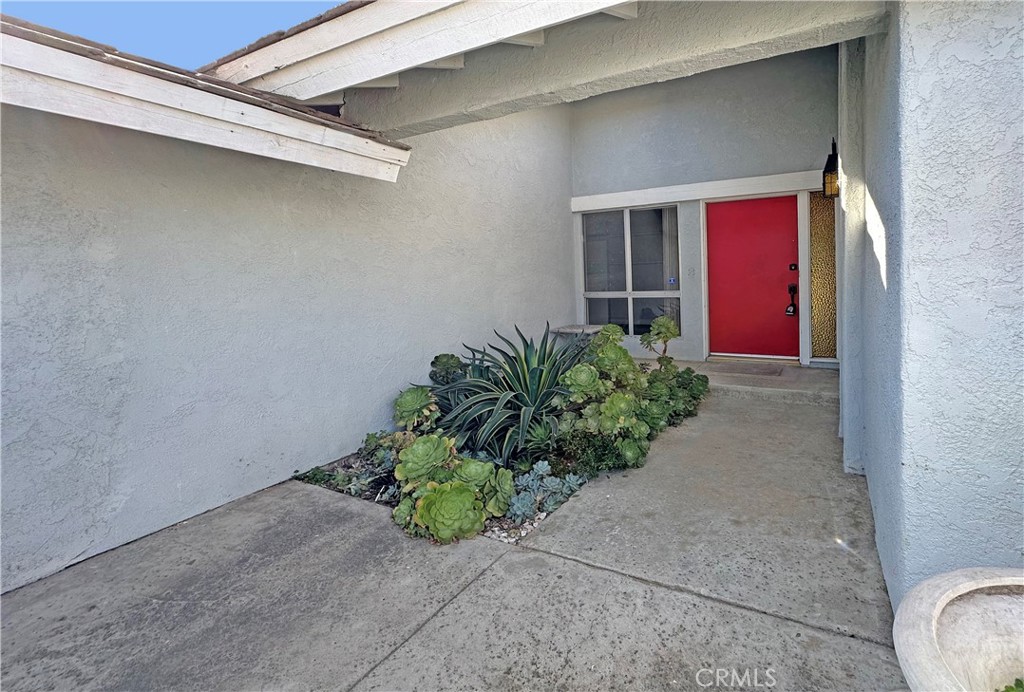 9203 Daffodil Avenue
