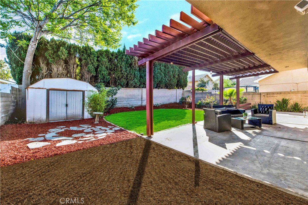 10852 La Terraza Avenue