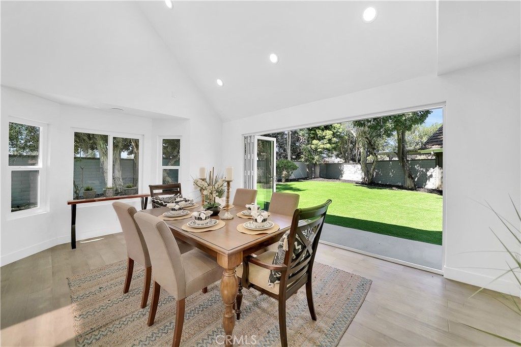 3489 Windsor Court