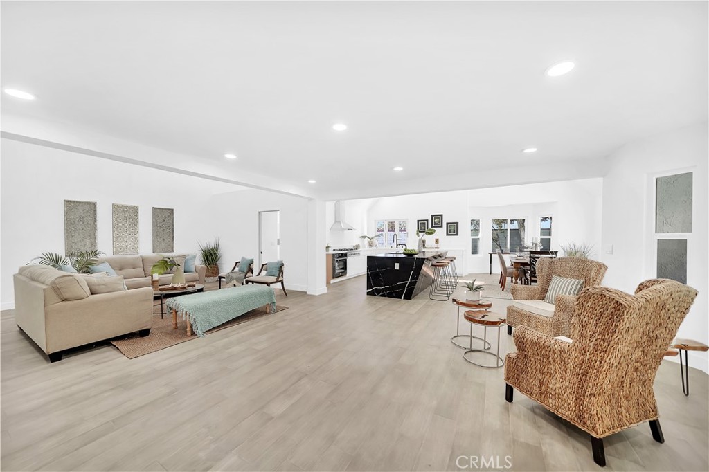3489 Windsor Court