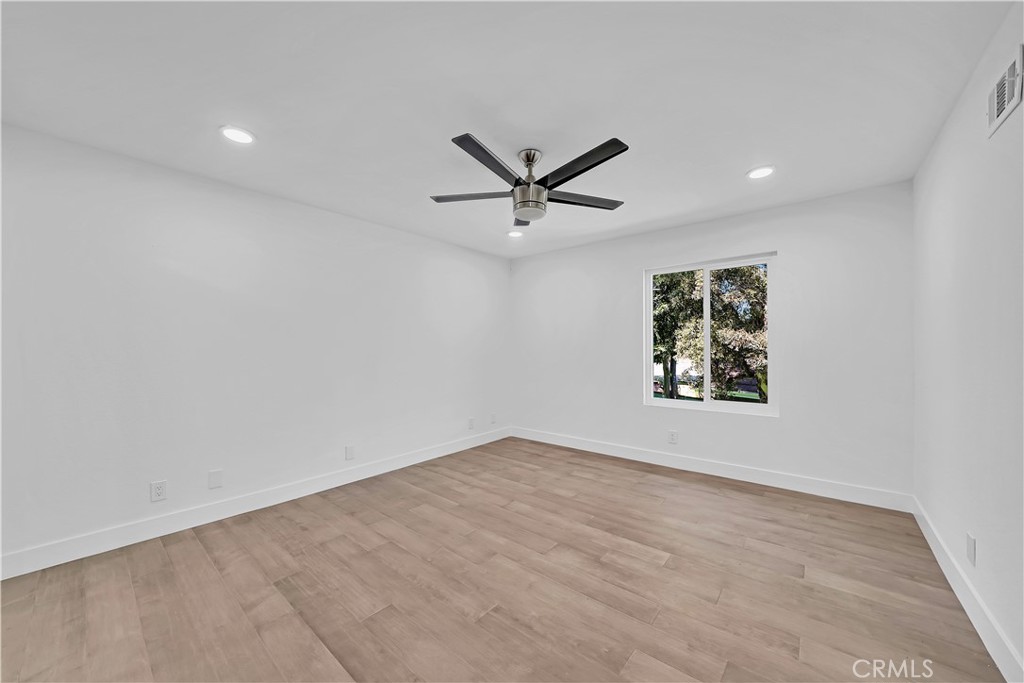 3489 Windsor Court