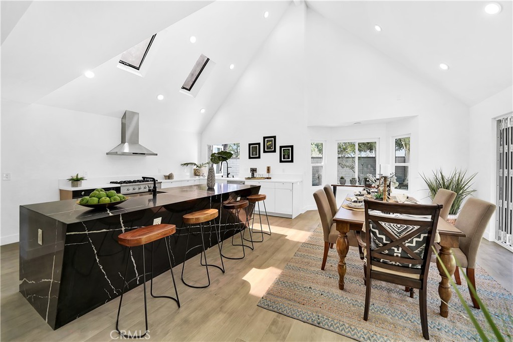 3489 Windsor Court