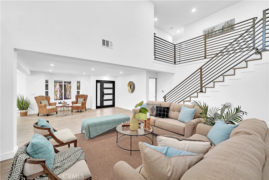 3489 Windsor Court
