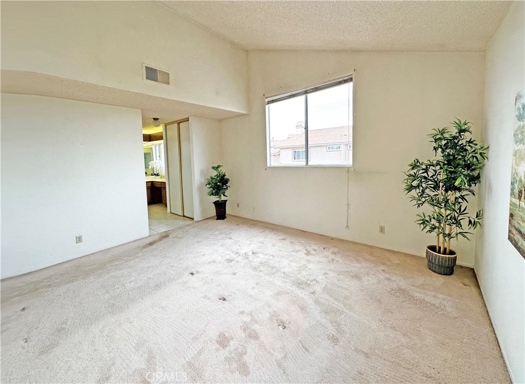 8098 Catherine Avenue 24
