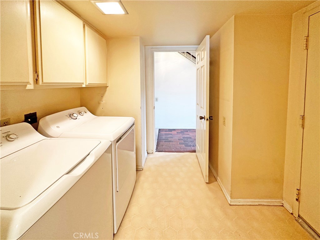 8098 Catherine Avenue 24