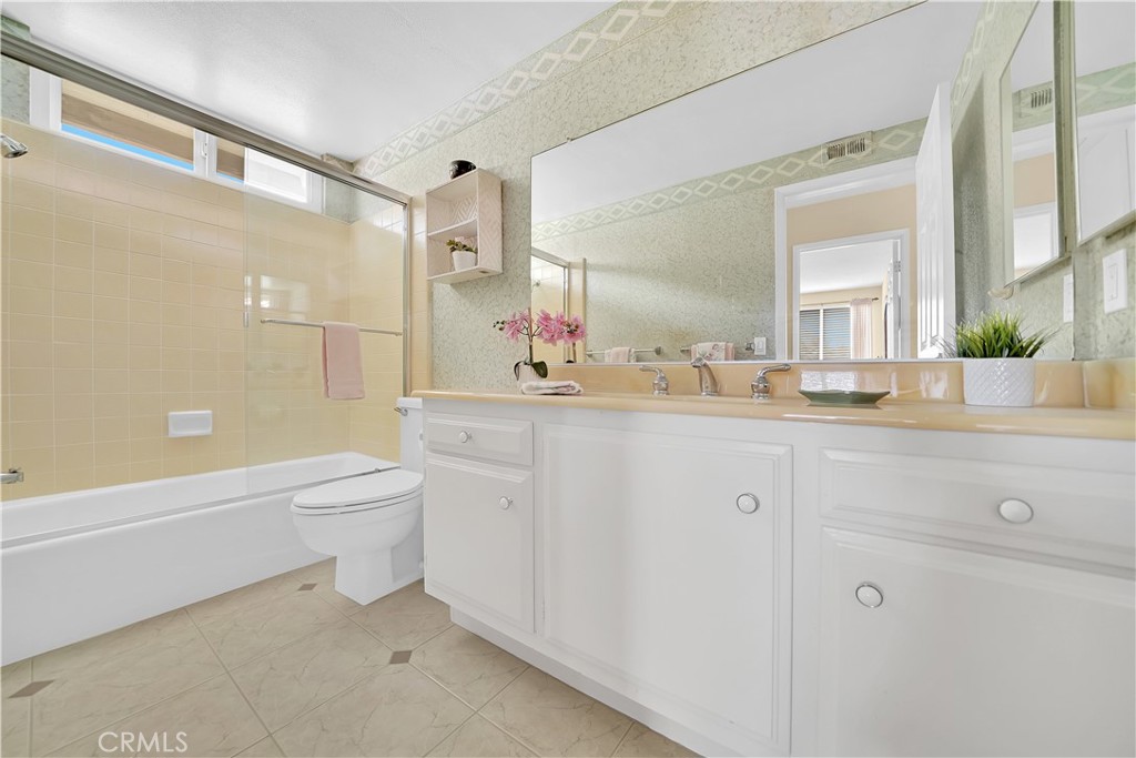 8732 Cliffside Drive