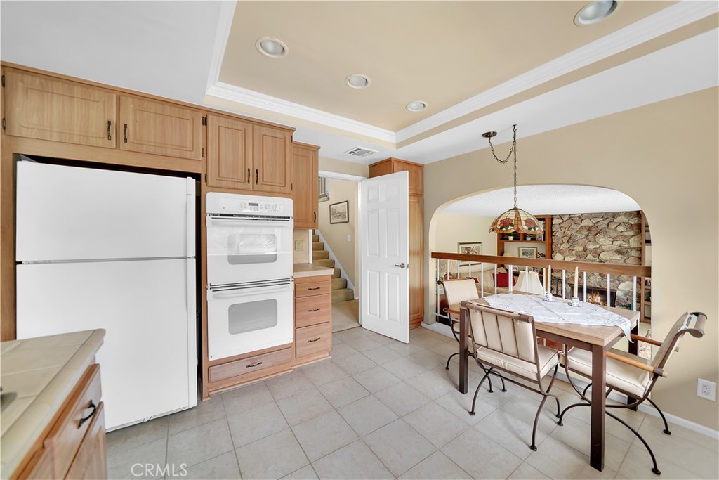 8732 Cliffside Drive