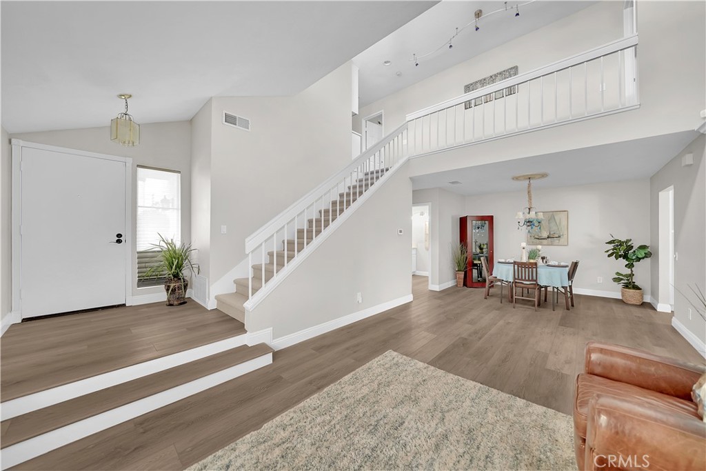 8571 Shadow Lane