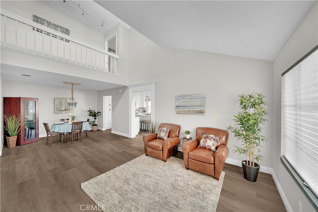 8571 Shadow Lane