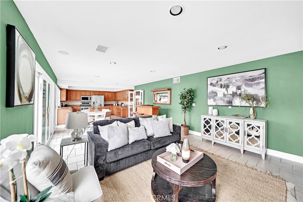 9891 Star Drive