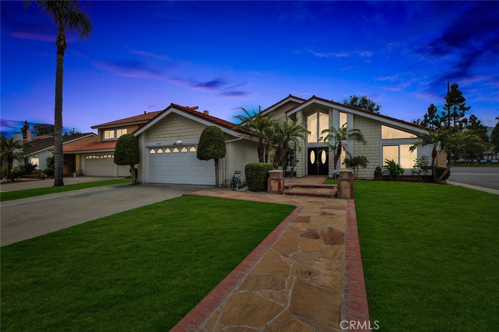 11164 McCabe River Avenue