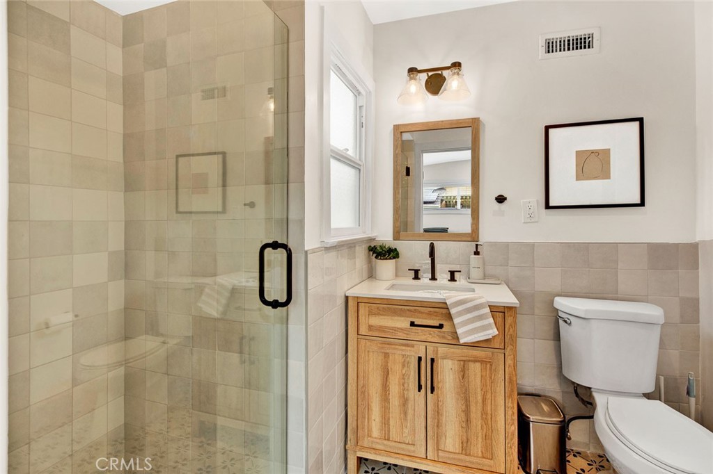 3001 Fernheath Lane