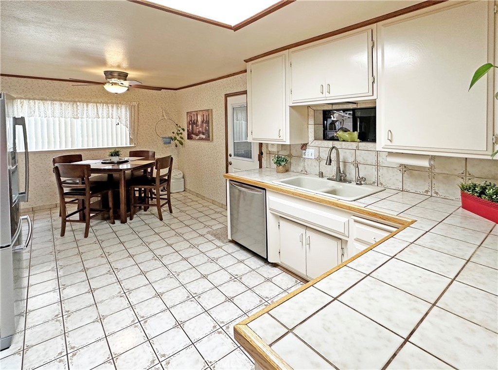 6065 San Rodolfo Way