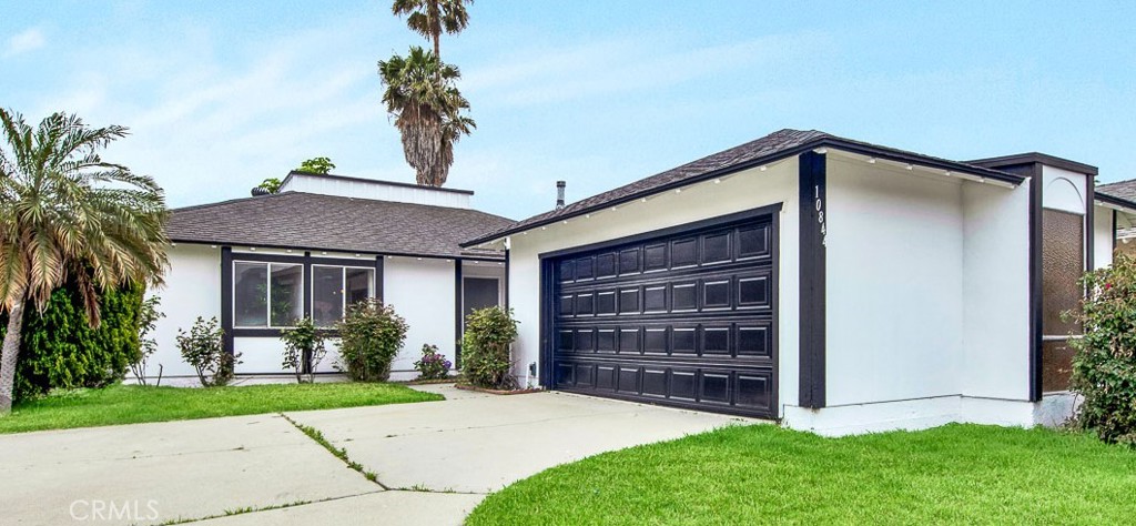 10844 La Fonda Circle