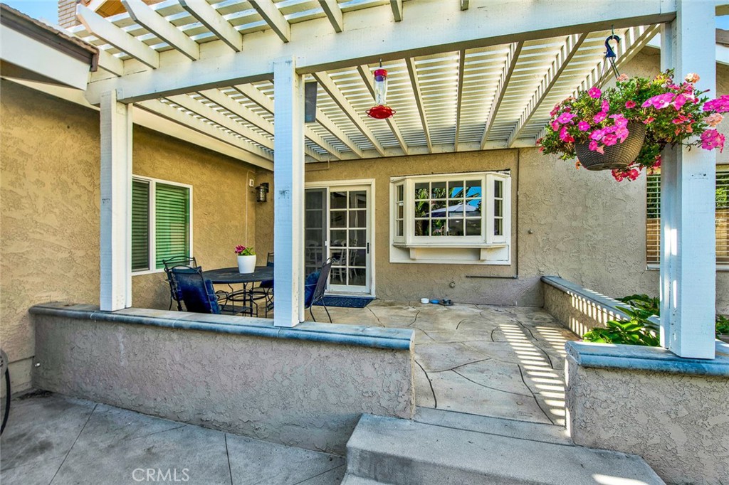 9910 Debiois Avenue