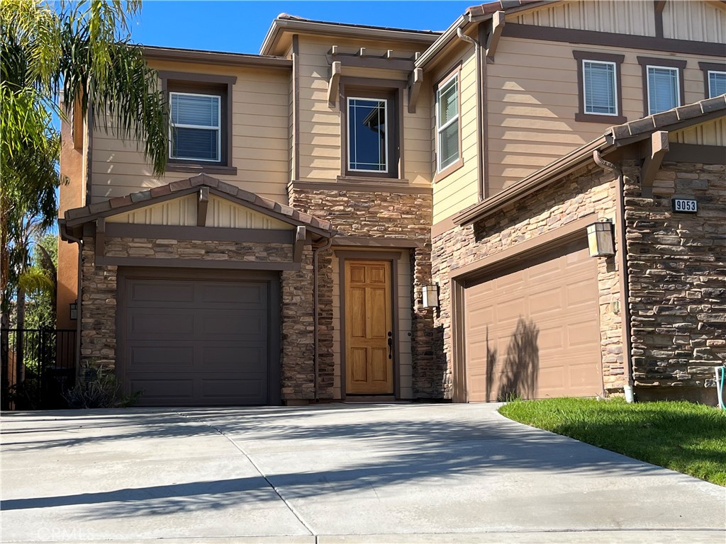 9053 Lemongrass Court