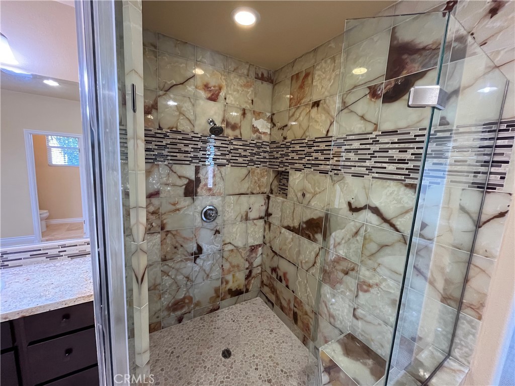 9053 Lemongrass Court
