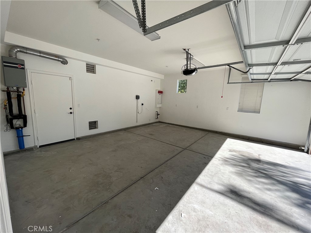 9053 Lemongrass Court
