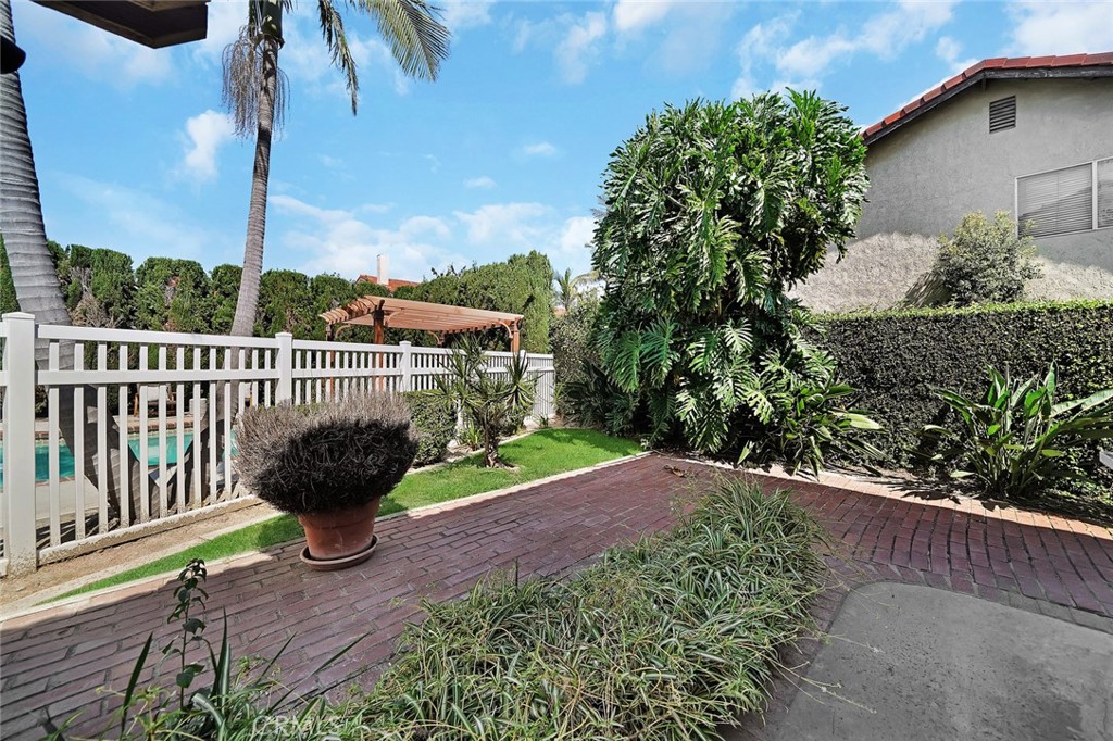 9125 Carson River Circle