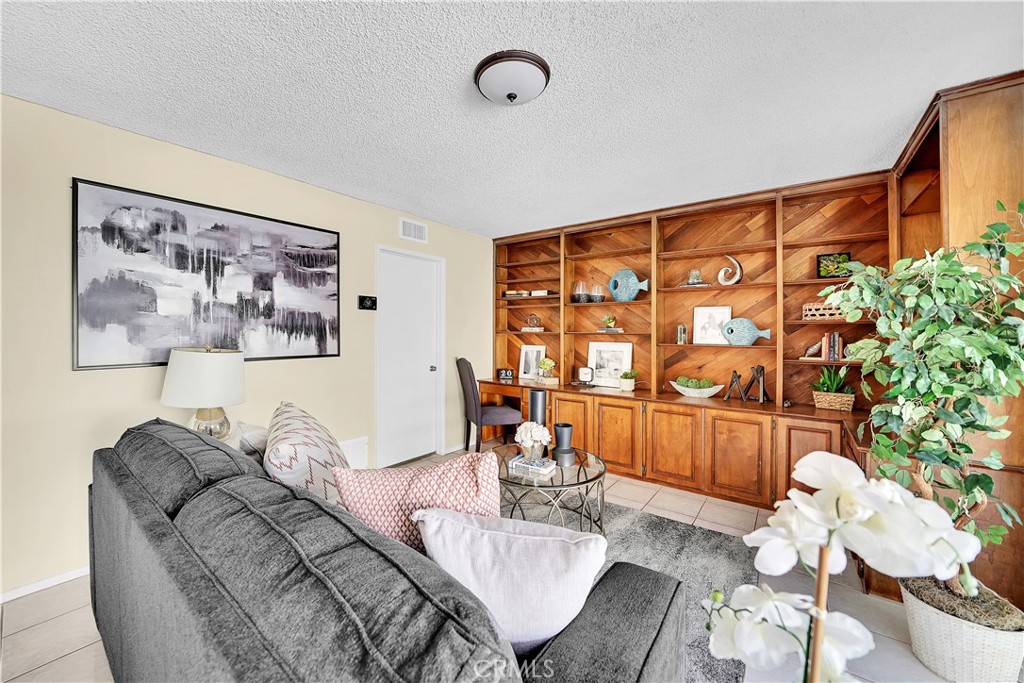 9125 Carson River Circle