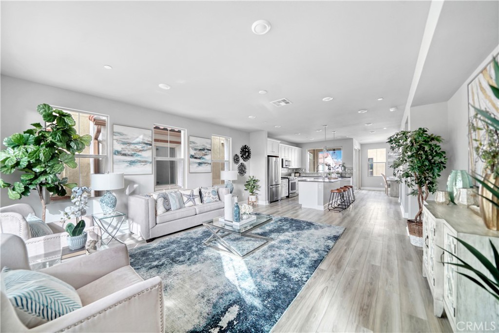 7276 Crystal Drive
