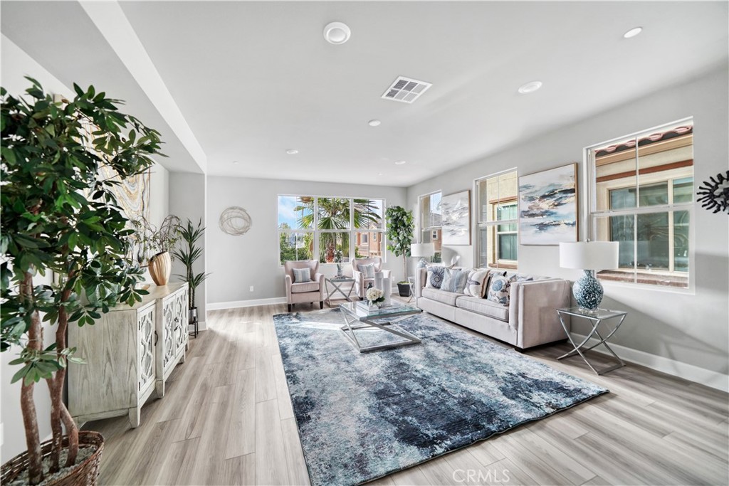 7276 Crystal Drive