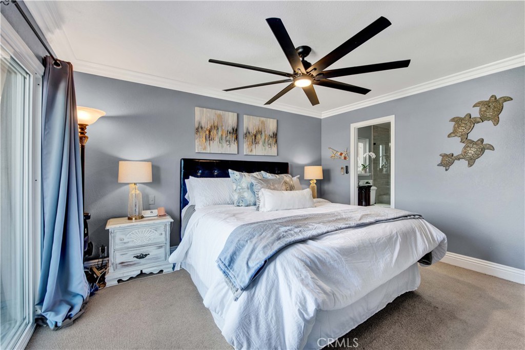 10555 La Rosa Circle