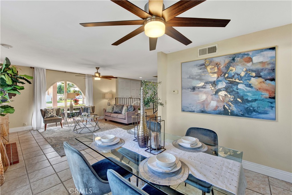 10555 La Rosa Circle