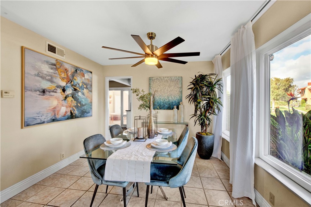 10555 La Rosa Circle