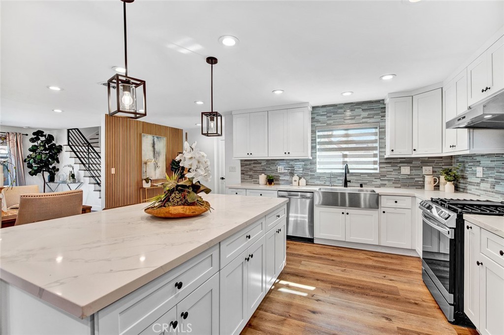 16516 Elm Circle