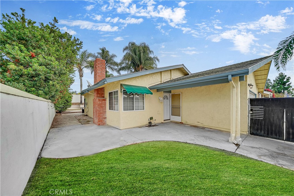 4491 Robinwood Cir