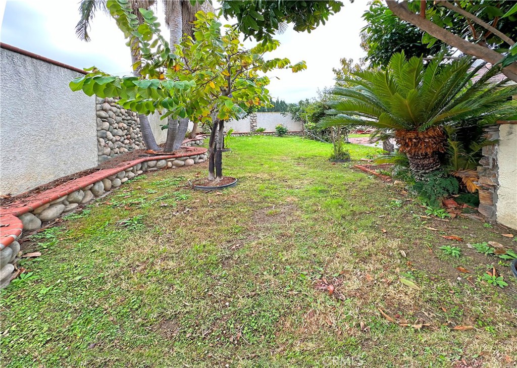 17972 Los Vasos Street