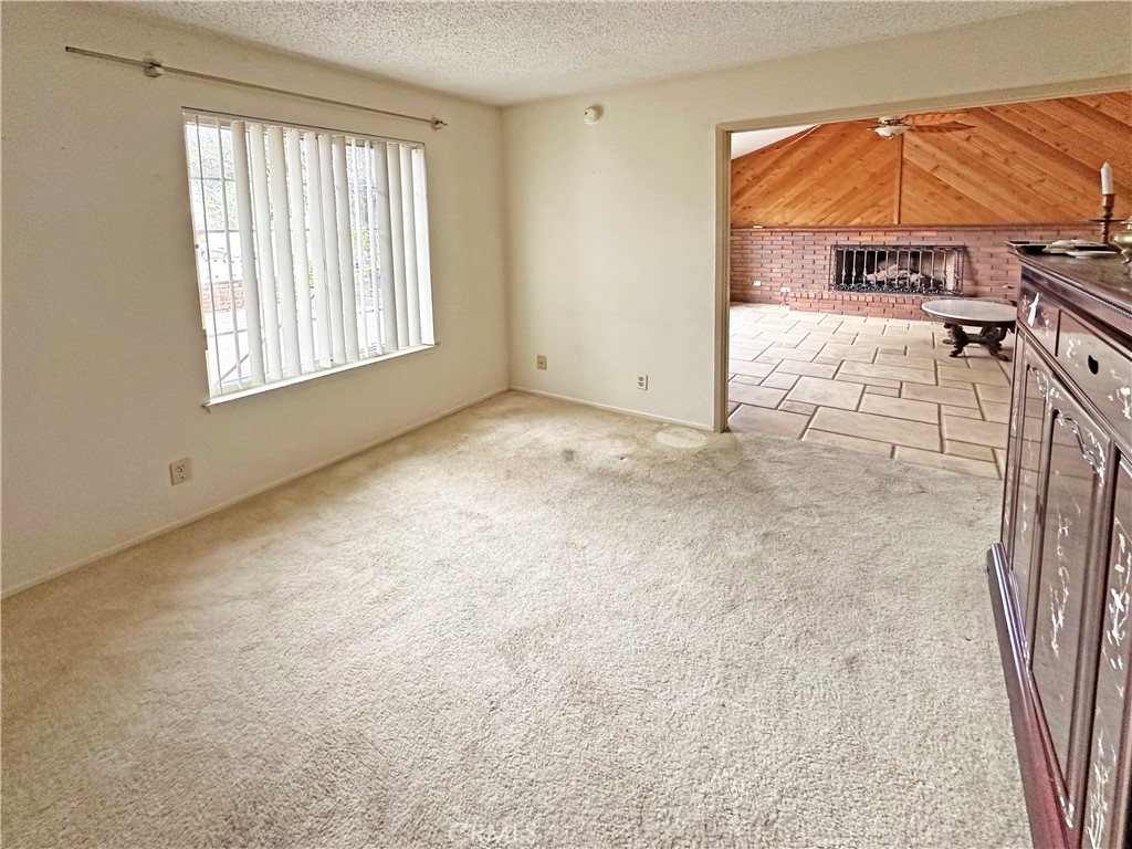 17972 Los Vasos Street