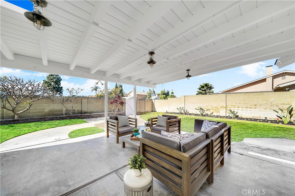 11639 Corinth Circle
