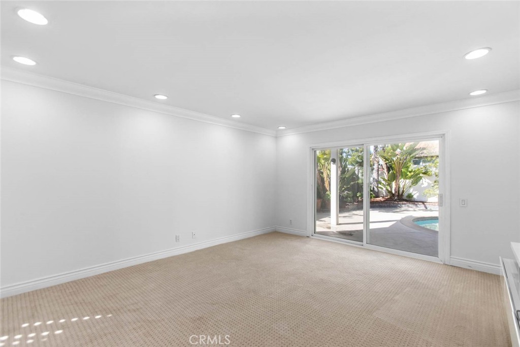 23505 Swallow Lane
