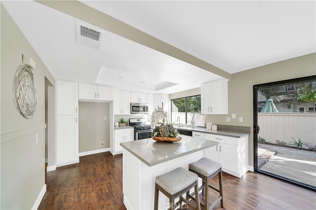 18080 Courreges Court