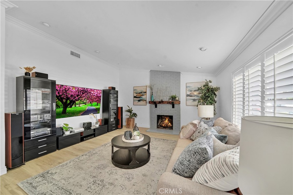 8696 La Playa Circle