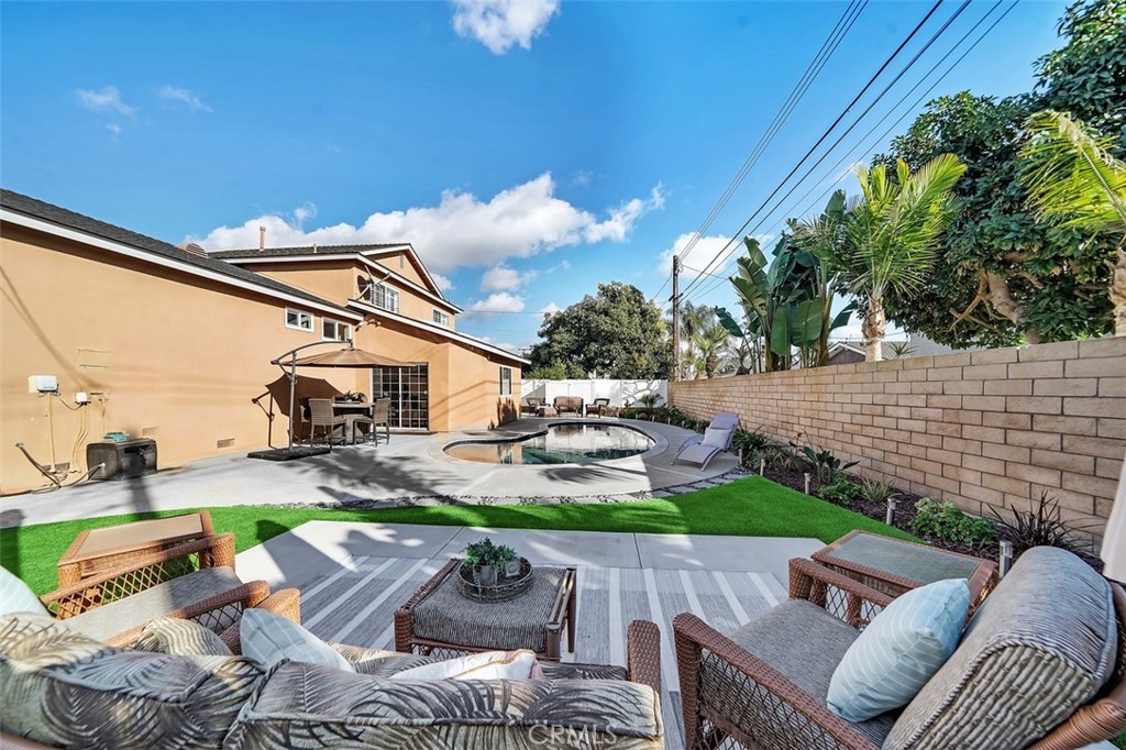 8696 La Playa Circle