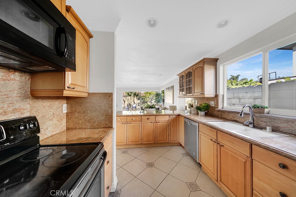 6781 Bridgewater Drive