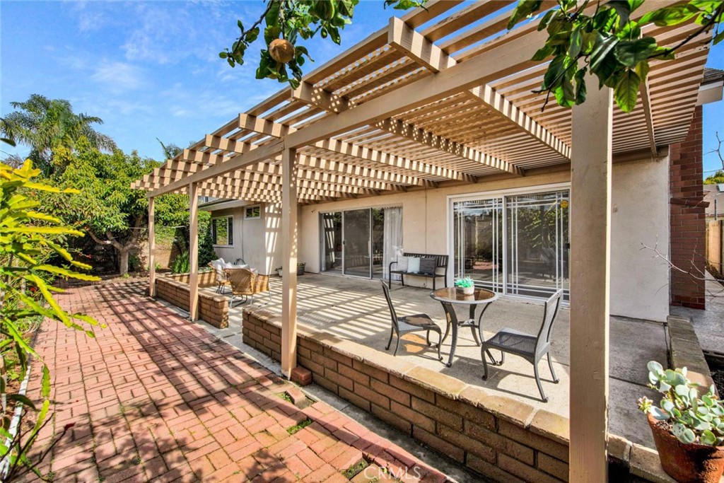 18595 Morongo Street