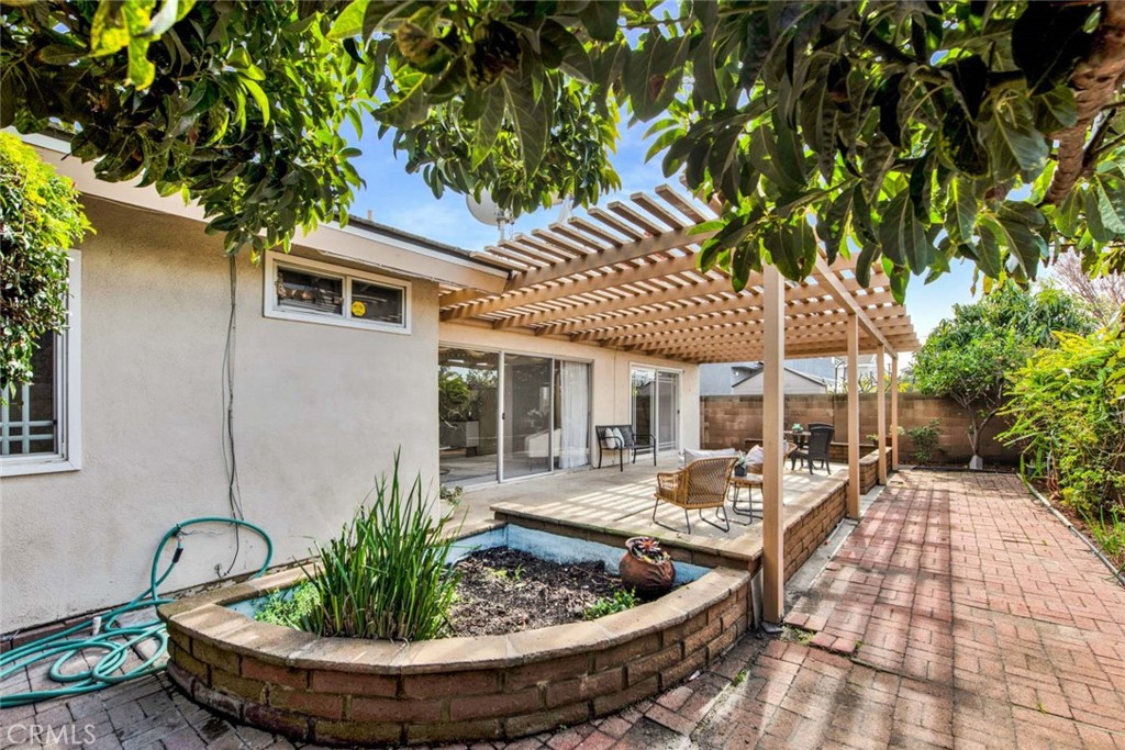 18595 Morongo Street