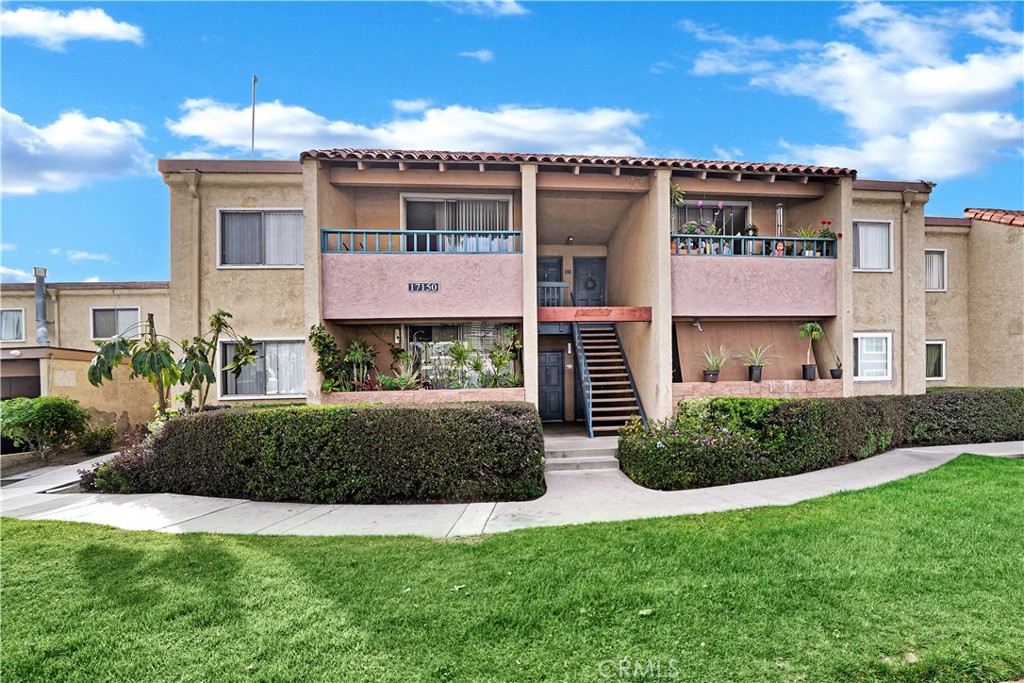 17150 San Mateo Street 12